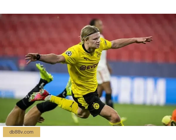 多特总监盛赞17岁天才 少年心智成熟渴望披上黄黑战袍未来可期